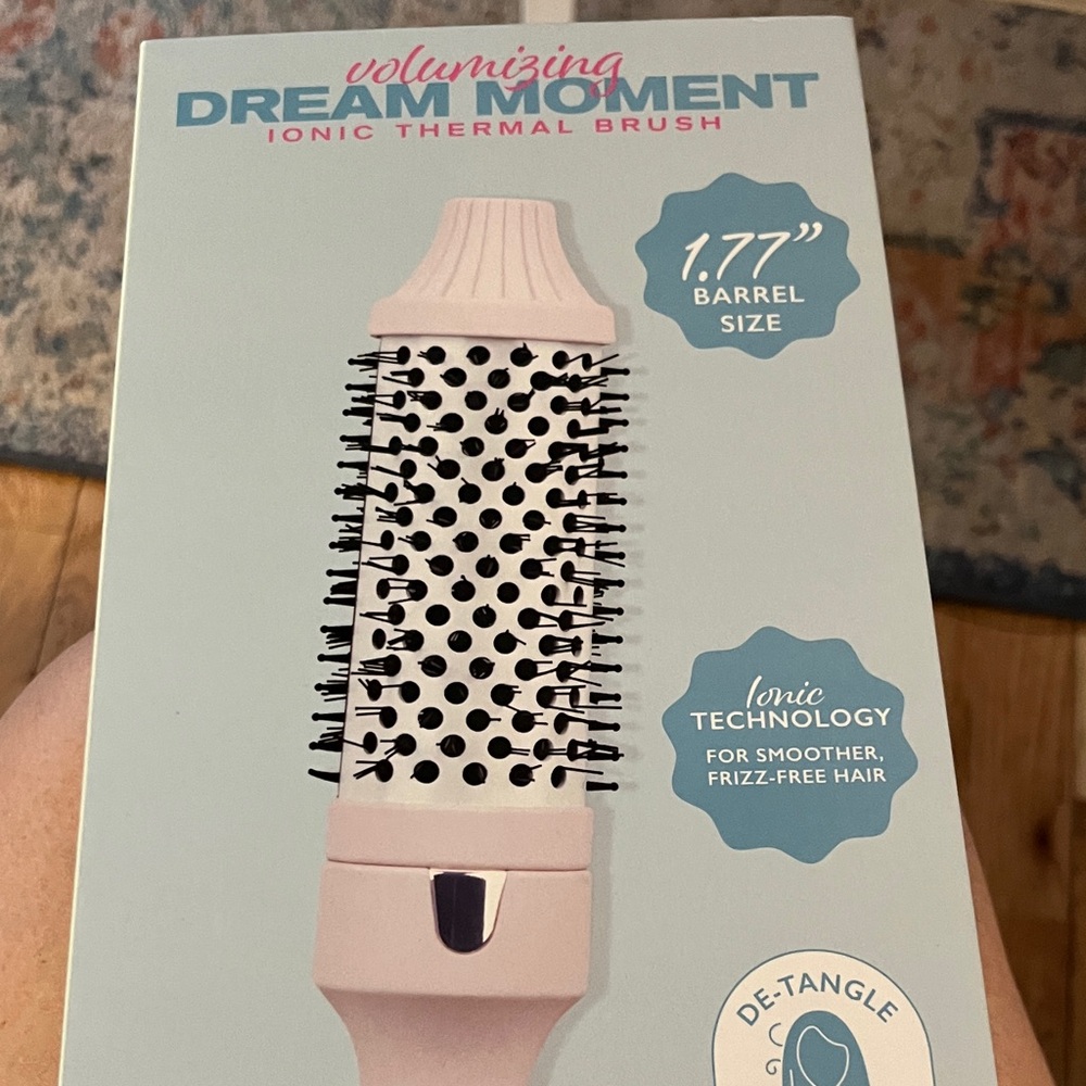 Dream Moment Ionic Thermal Brush -